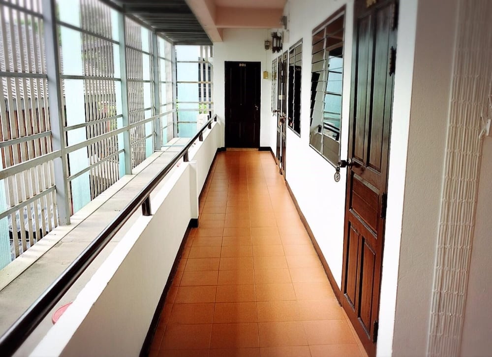 yen aura boutique hotel