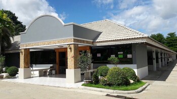 Bypass And Resort,Near Kanchanaburi War Cemetery,2 star
