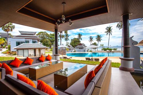 lanta corner resort