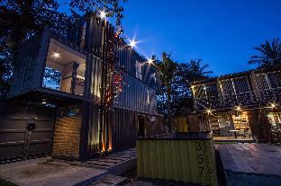 ducati bike box hostel