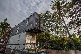 ducati bike box hostel