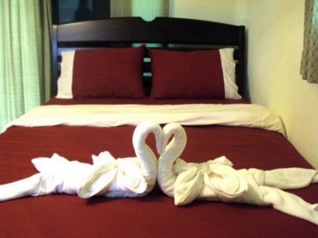 green cottage beach resort