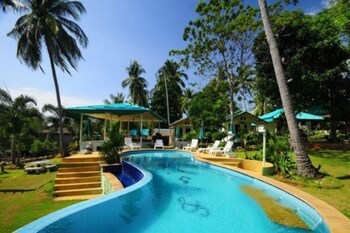 green cottage beach resort