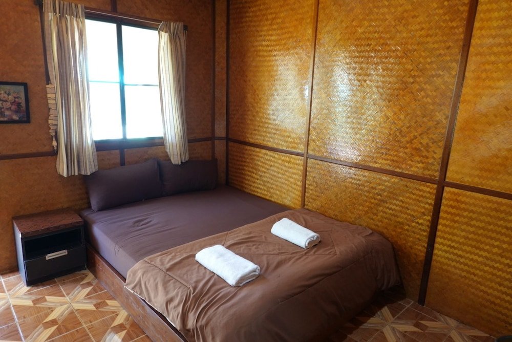 green cottage beach resort