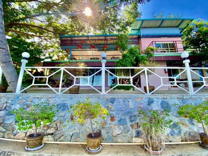 golden dragon resort