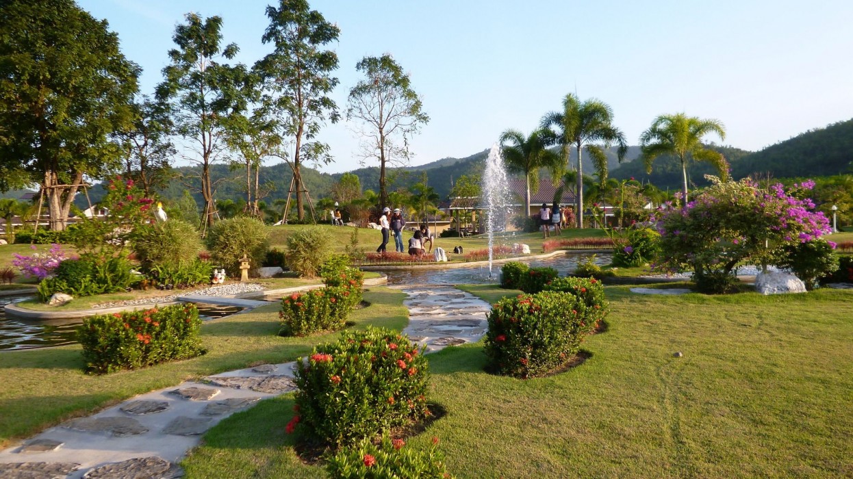 tanaosri and creekside resort