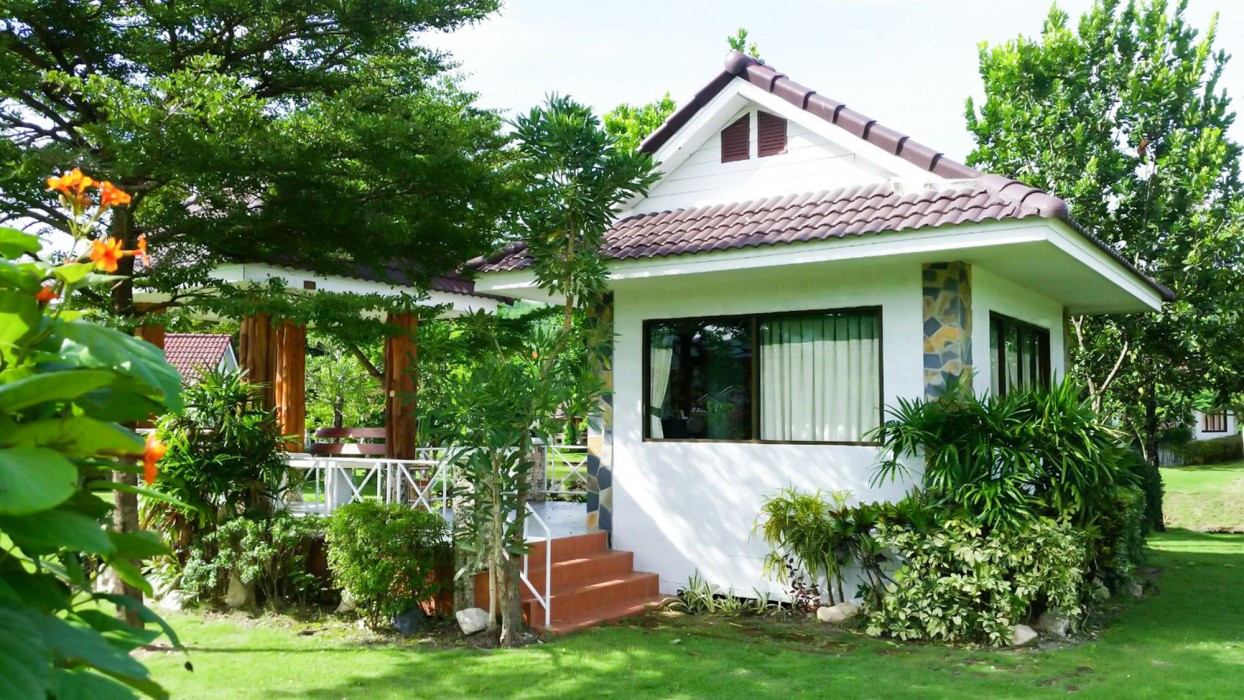 tanaosri and creekside resort