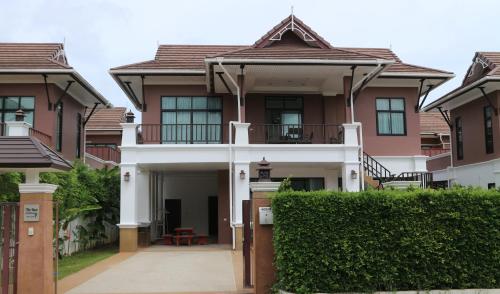 the best aonang villas