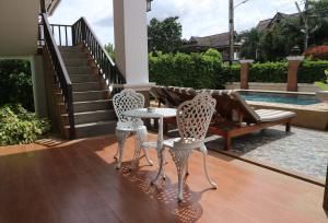 the best aonang villas