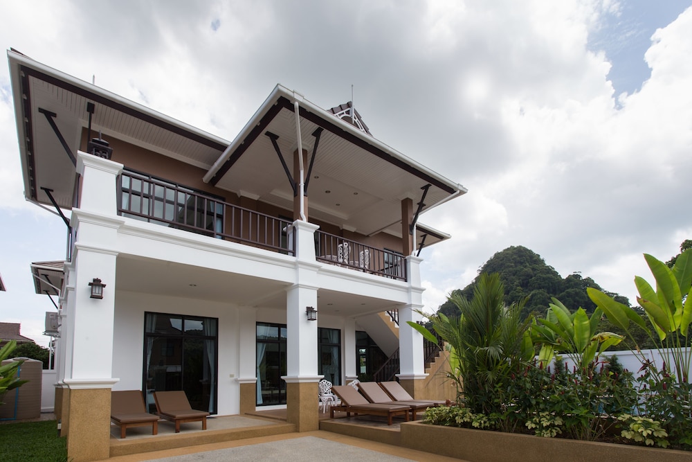 the best aonang villas