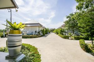 Bualuang Boutique Resort,Ayutthaya>>Ang Thong,3 star