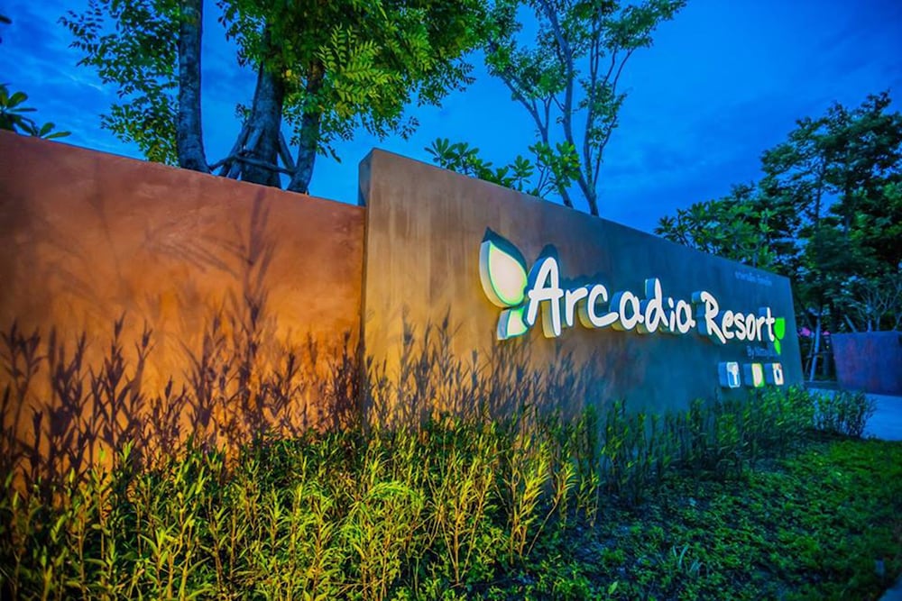 arcadia resort