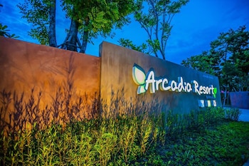 arcadia resort