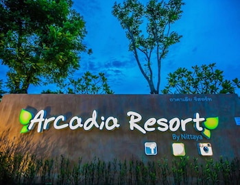 arcadia resort