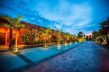 arcadia resort
