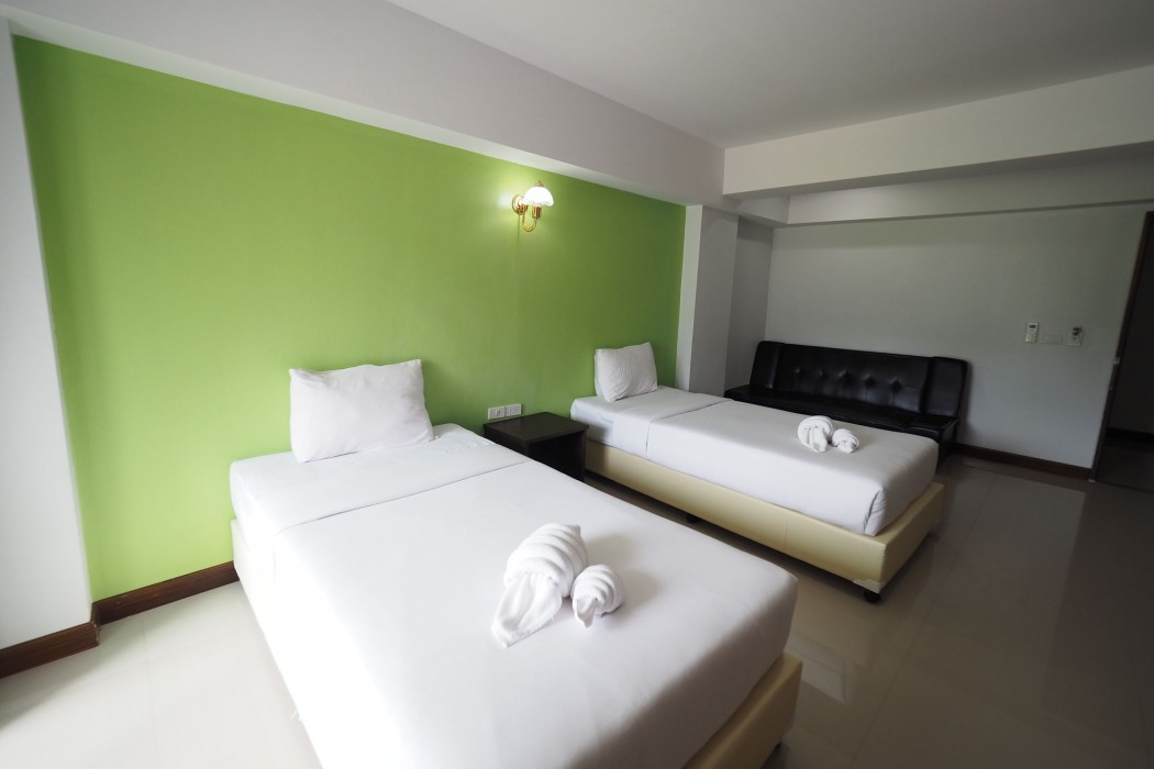phuhi hotel