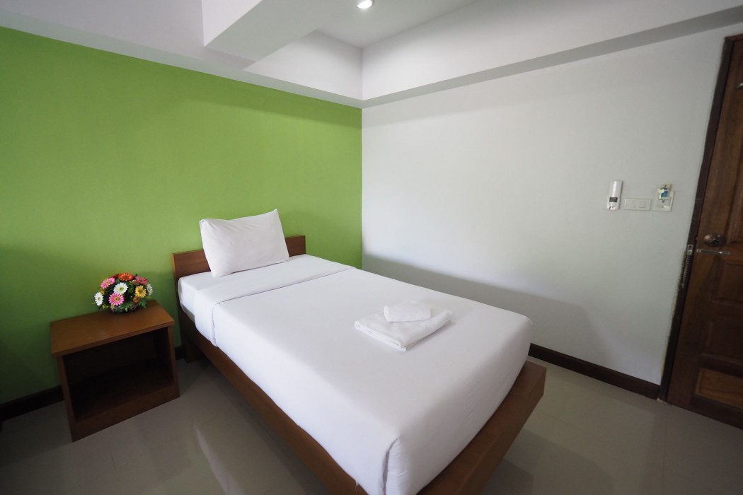 phuhi hotel