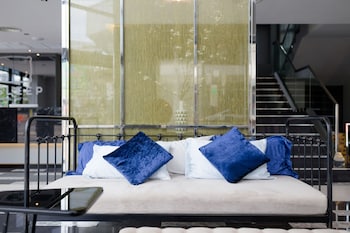 z sleep hotel