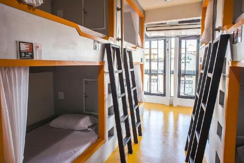 the port hostel by suwatchai