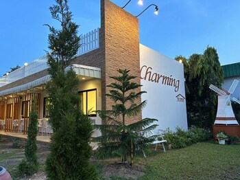 charming home resort