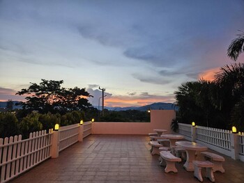 charming home resort