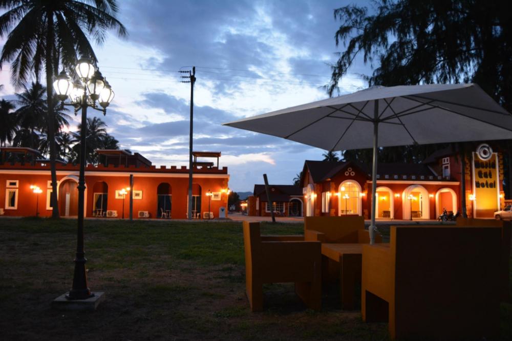 world cat hotel and resort