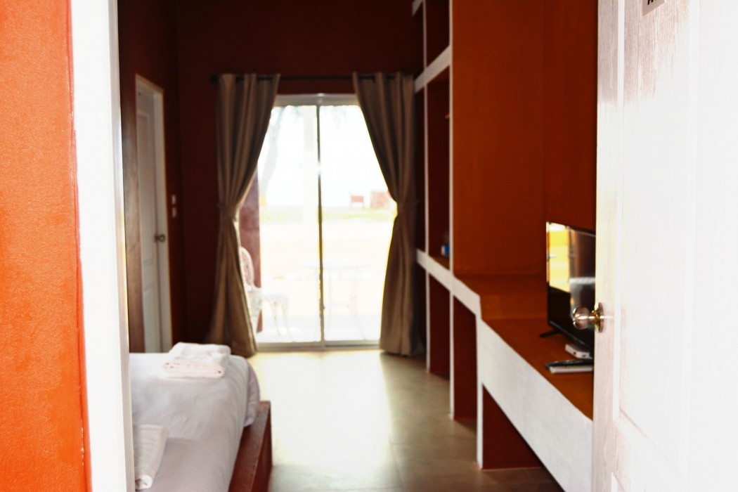 world cat hotel and resort