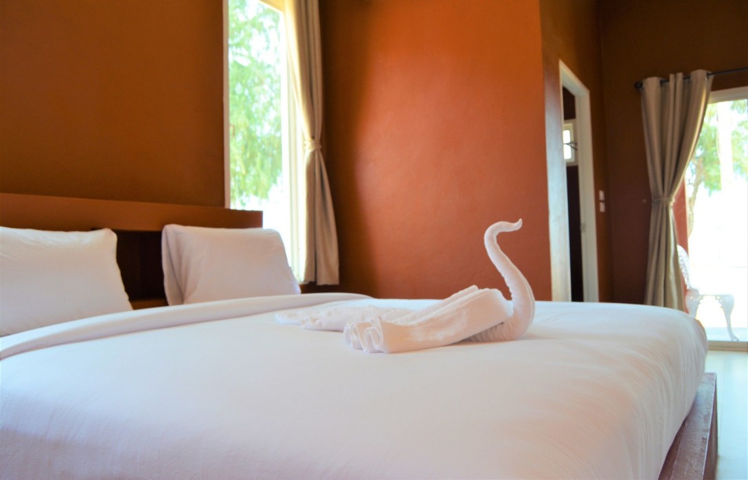 World Cat Hotel & Resort,Bang Saphan Noi>>Bang Saphan,3 star