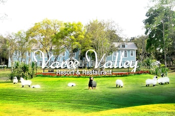 Varee Valley Resort And Restaurant,Khon Kaen>>Ban Dong,3 star
