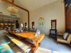 dorm of happiness by tharaburi