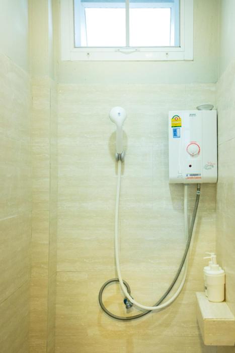 dorm of happiness by tharaburi