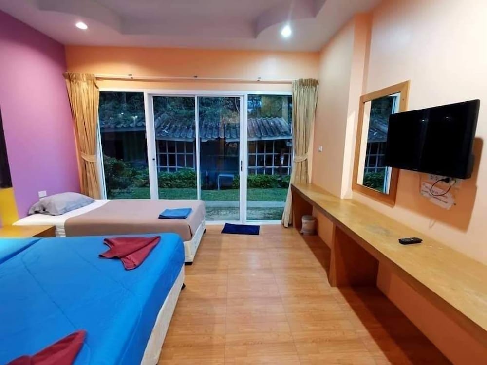 arunee resort koh chang