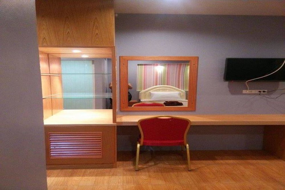 arunee resort koh chang