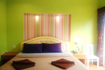 arunee resort koh chang