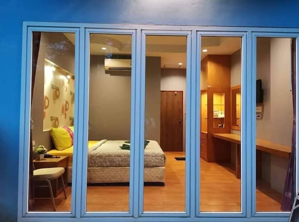 arunee resort koh chang