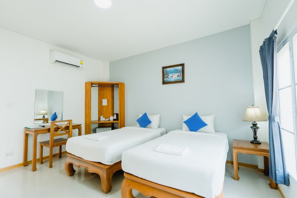 lamphurai riverside resort and spa