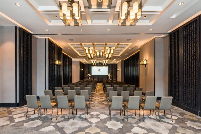 bangkok marriott hotel the surawongse