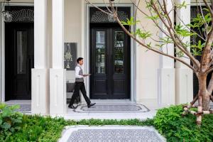 bangkok marriott hotel the surawongse