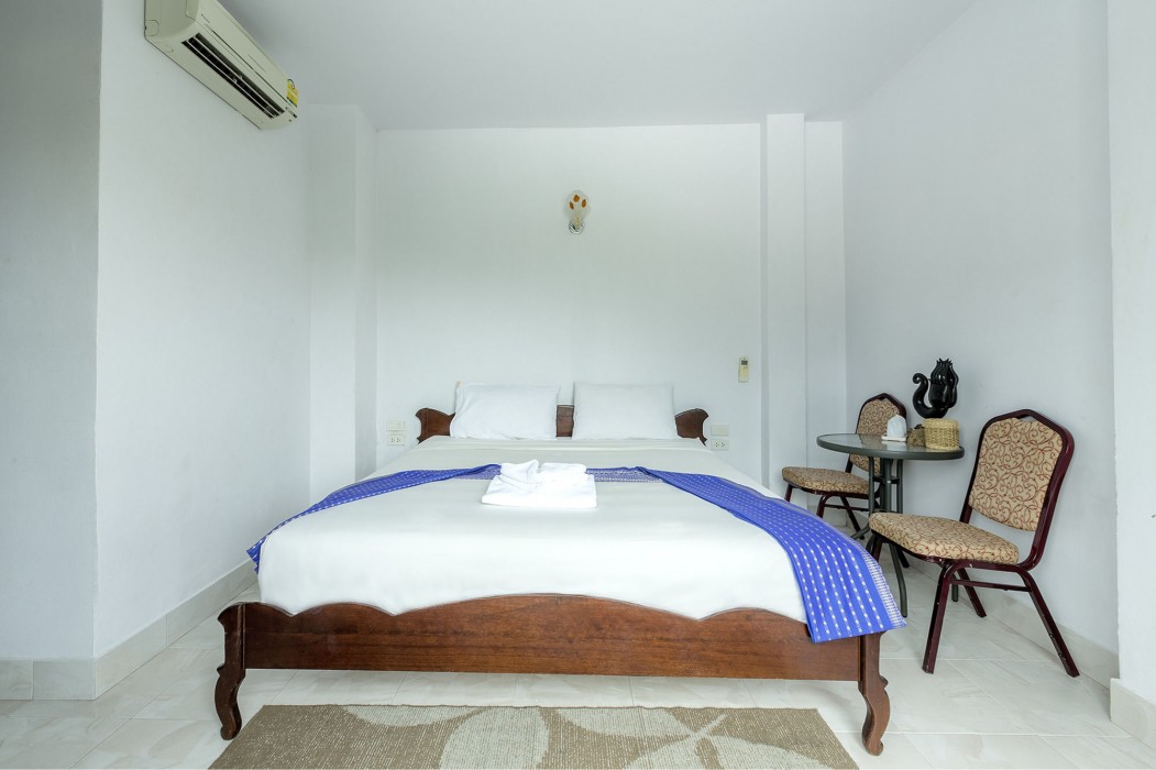 again thaicharm house at patong beach