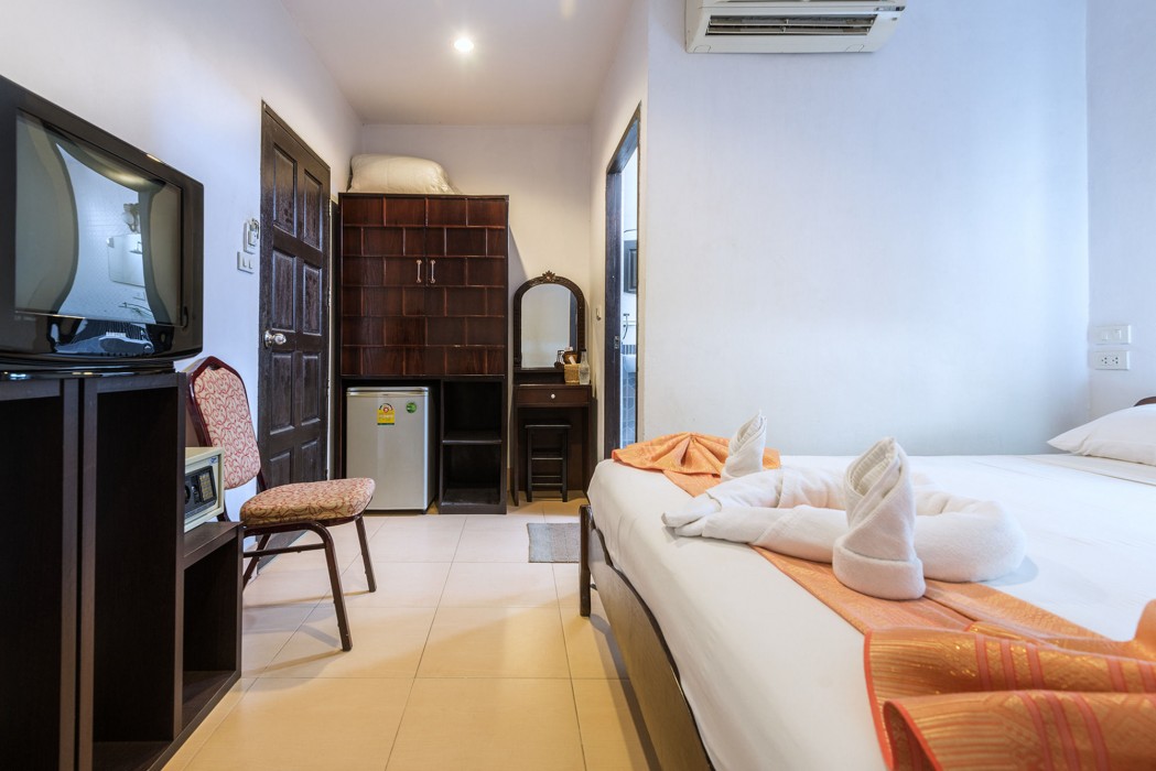 again thaicharm house at patong beach