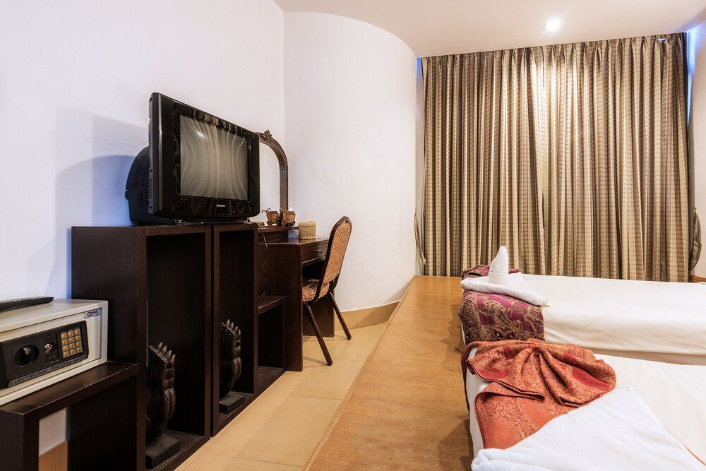 Again Thaicharm House At Patong Beach,Kathu>>Karon Beach,3 star