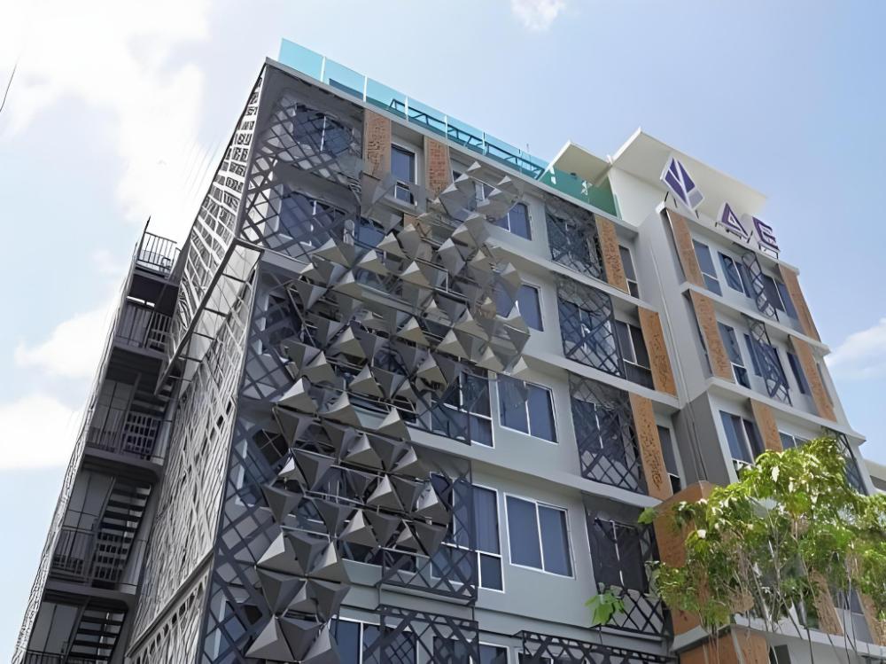 ae lana chiang mai hotel