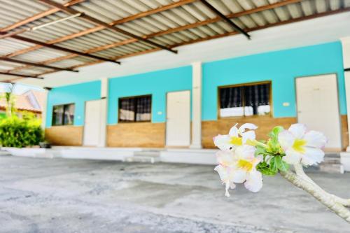 paradise resort buriram