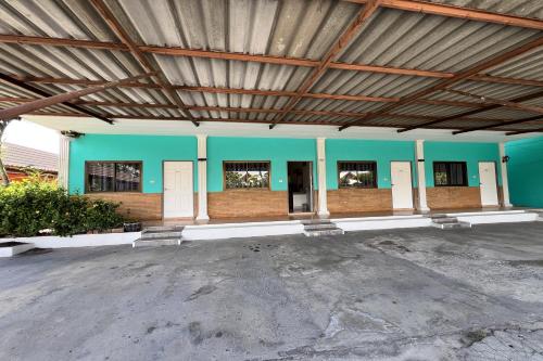 paradise resort buriram