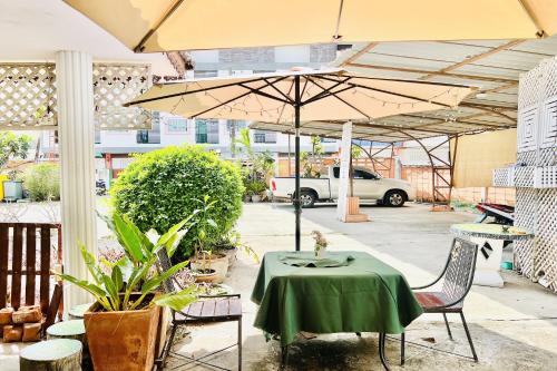 paradise resort buriram