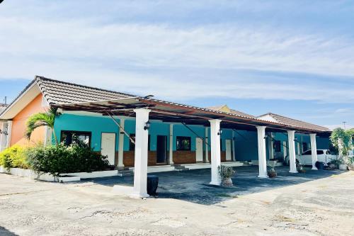 paradise resort buriram