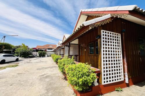 paradise resort buriram