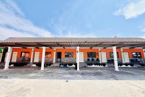 paradise resort buriram