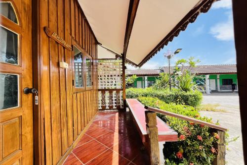 paradise resort buriram