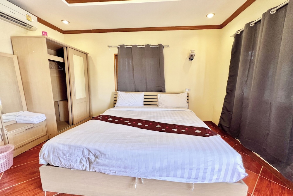 paradise resort buriram